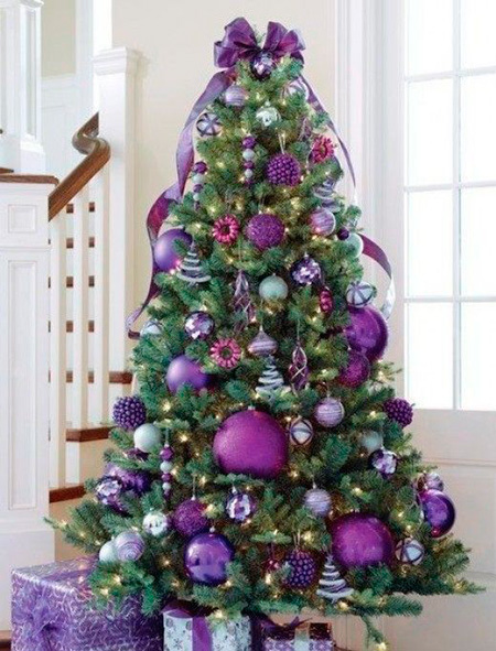pohon natal warna ungu