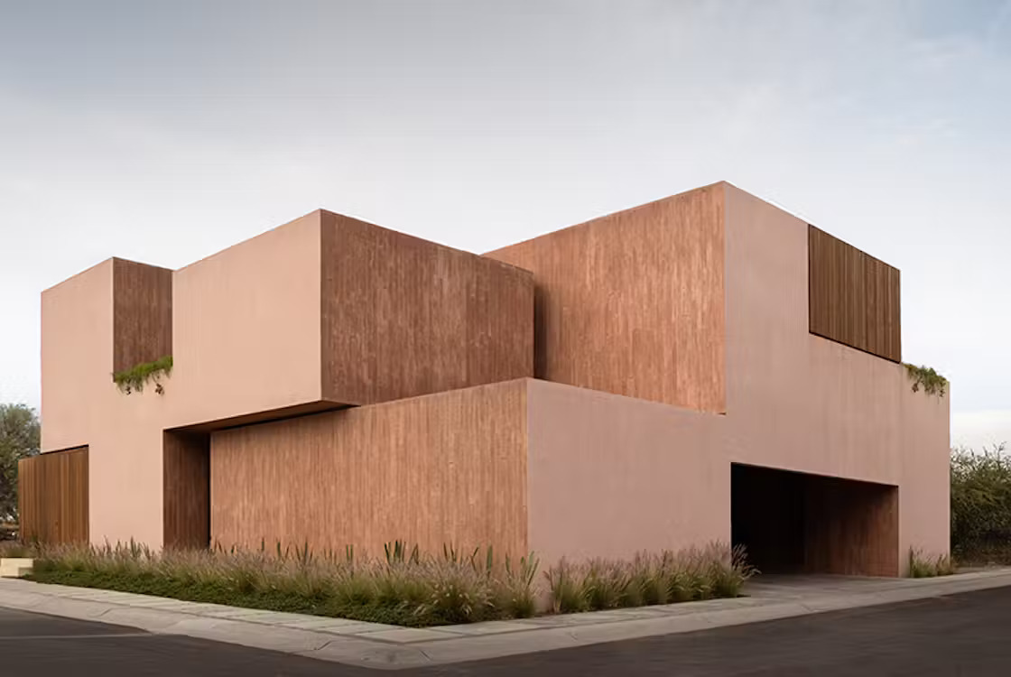 Arsitektur Brutalisme: Beton Pink Bersusun Seperti Tetris