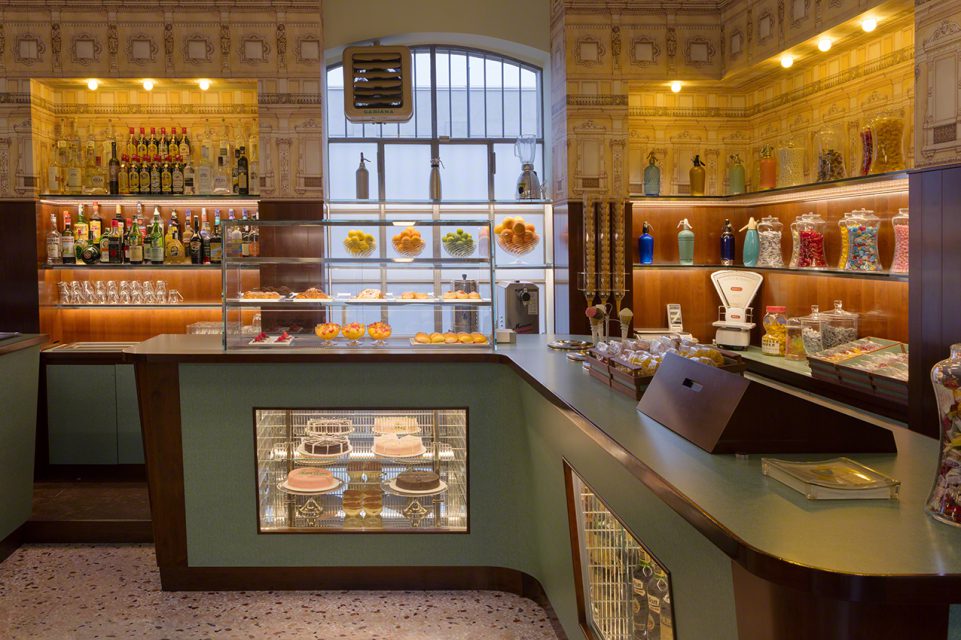 Ternyata Wes Anderson Juga Desain Kafe di Milan